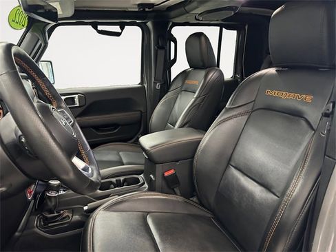 Used 2022 Jeep Gladiator Mojave w/ LED Lighting Group image 9