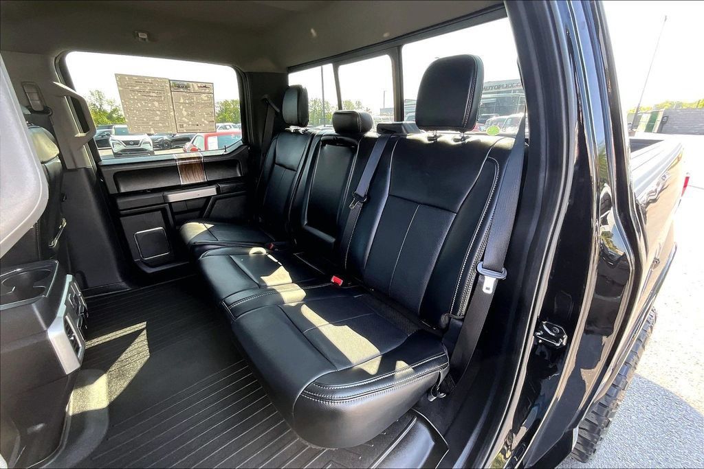 Used 2020 Ford F150 Lariat w/ Equipment Group 502A Luxury AWD/4WD image 25