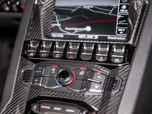 Used 2016 Lamborghini Aventador LP 750-4 Superveloce image 57