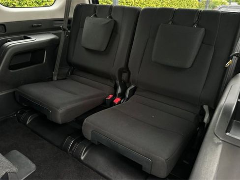 Used 2024 Toyota 4Runner SR5 image 18