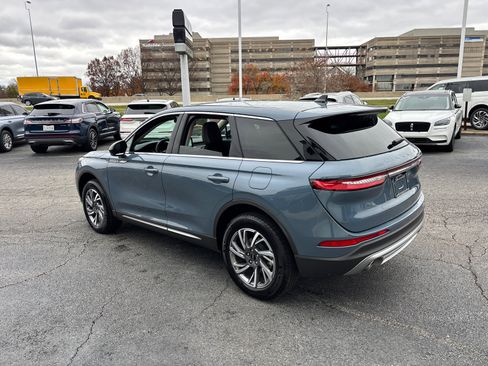 New 2025 Lincoln Corsair Premiere image 5