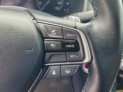 Used 2022 Honda Accord Touring image 19