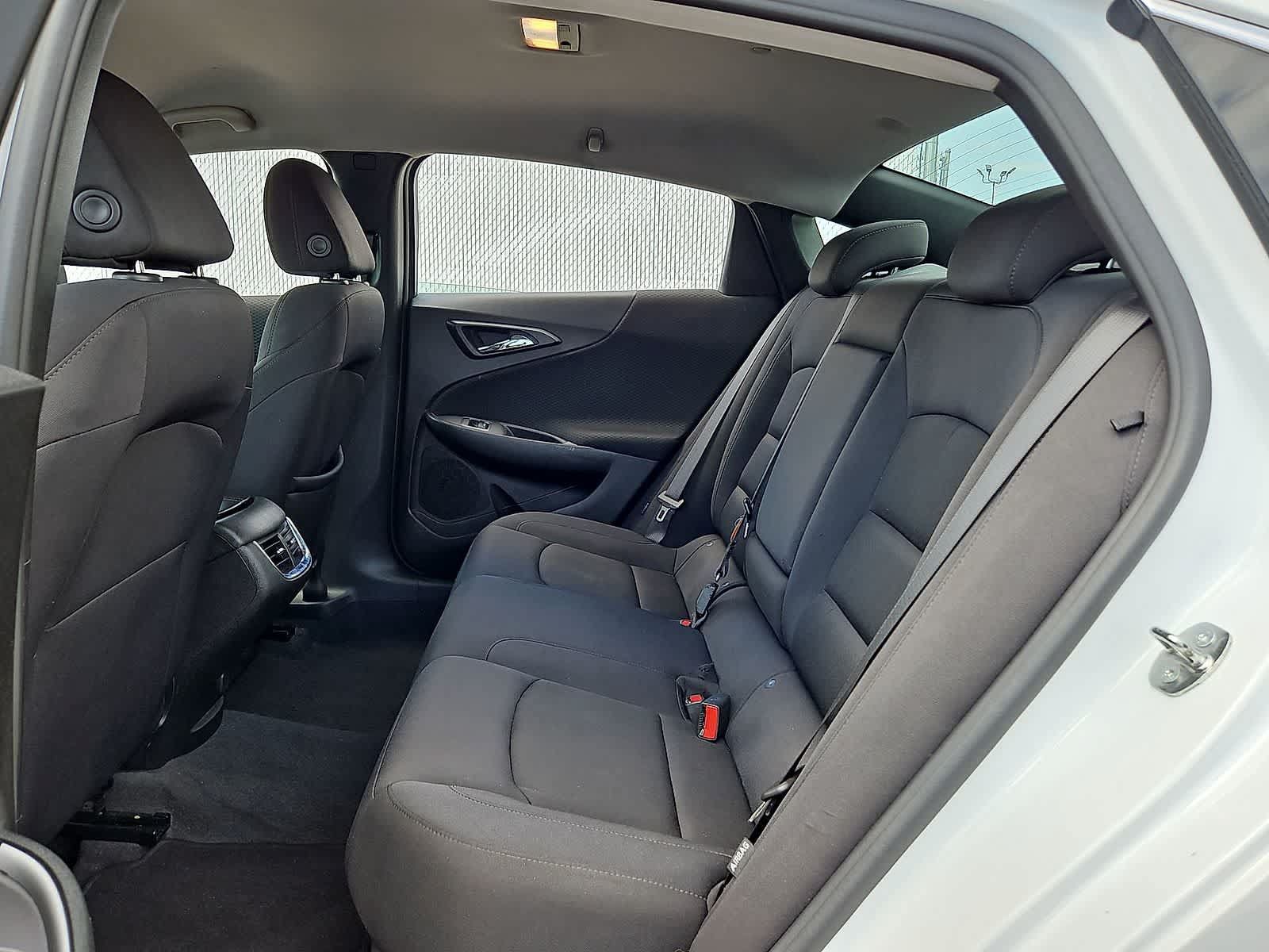 Used 2023 Chevrolet Malibu LT FWD image 29