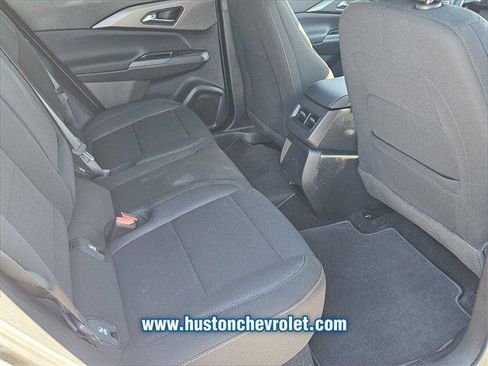 New 2026 Chevrolet Equinox EV LT image 14