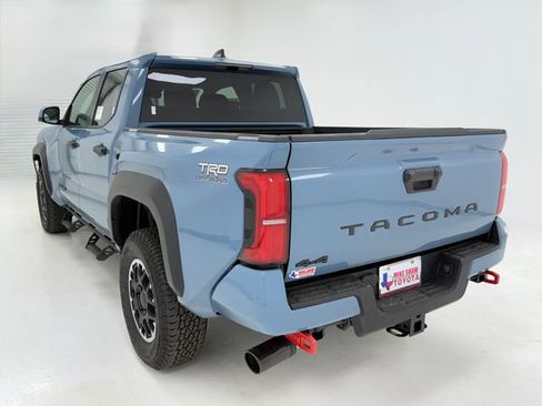 New 2026 Toyota Tacoma TRD Off-Road AWD/4WD image 38