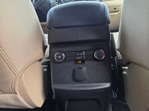 Used 2017 Ford Explorer 4WD image 21