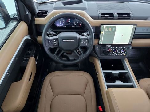 New 2026 Land Rover Defender 110 V8 AWD/4WD image 12