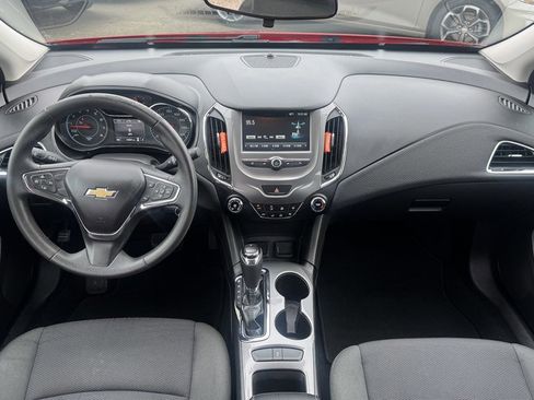 Used 2016 Chevrolet Cruze LT image 23