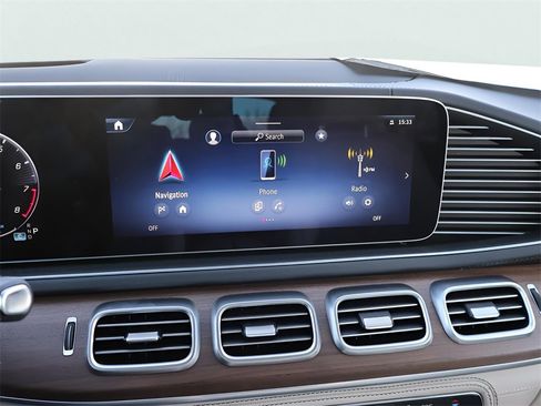 New 2026 Mercedes-Benz GLE 63 AMG S image 25