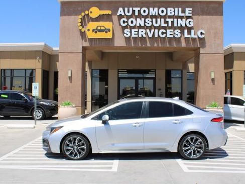 Used 2021 Toyota Corolla SE w/ Carpet Mat Package (TMS) FWD image 5