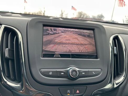 Used 2023 Chevrolet Equinox RS w/ LPO, Floor Liner Package FWD image 24