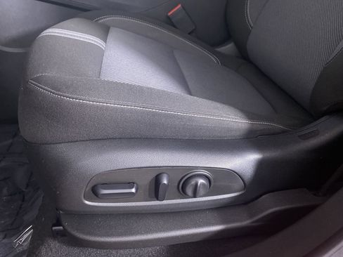 Certified 2023 Chevrolet Blazer LT w/ Convenience Package image 9