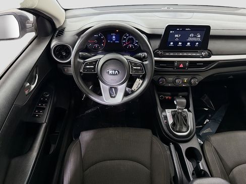 Used 2020 Kia Forte LXS image 17