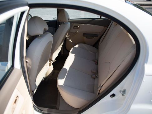 Used 2011 Kia Rio LX FWD image 19