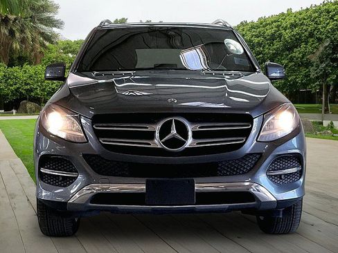 Used 2018 Mercedes-Benz GLE 350 image 2