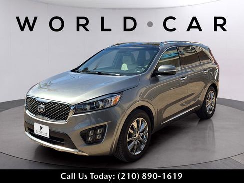 Used 2016 Kia Sorento SX image 3
