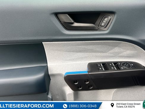 New 2025 Ford Maverick XLT image 12