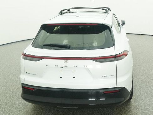 New 2026 Toyota Crown Signia image 39