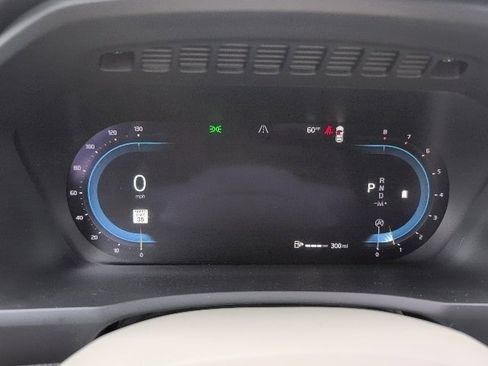 Used 2023 Volvo XC90 B6 Plus w/ Protection Package Premier image 25