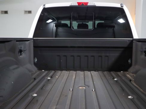Used 2017 Ford F250 Lariat w/ Chrome Package AWD/4WD image 30