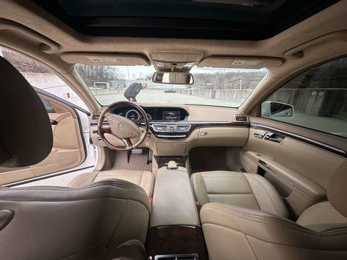 Used 2013 Mercedes-Benz S 63 AMG image 27