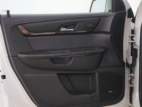 Used 2015 GMC Acadia Denali image 20