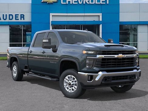 New 2026 Chevrolet Silverado 2500 LT w/ Leather Package image 7