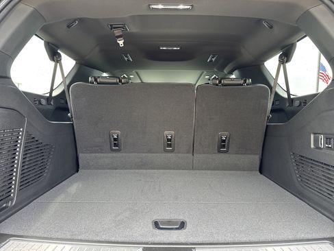 New 2026 GMC Yukon XL Denali image 39