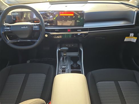 New 2026 Kia Sorento LX image 14