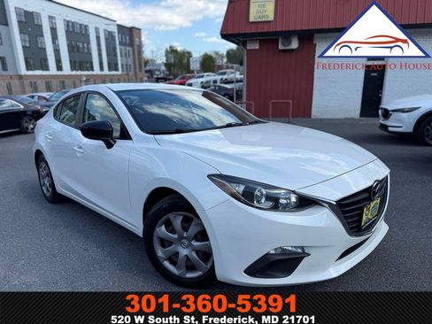 Used 2015 MAZDA MAZDA3 i SV image 1