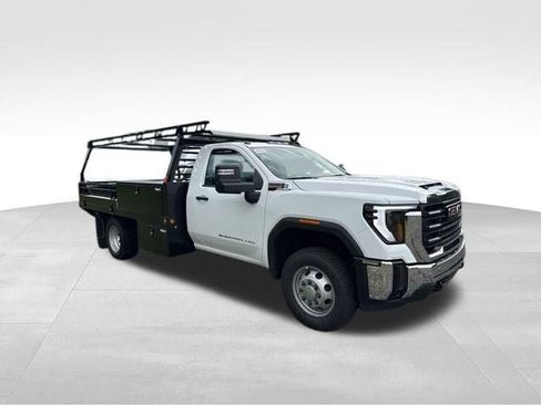 New 2025 GMC Sierra 3500 Pro w/ Convenience Package AWD/4WD image 3