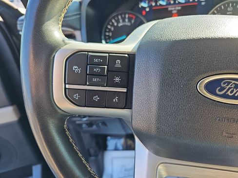 Used 2024 Ford Expedition Limited image 22