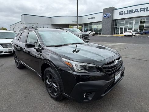 Used 2020 Subaru Outback Onyx Edition XT AWD/4WD image 2