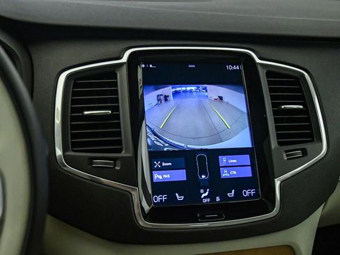 Certified 2022 Volvo XC90 T5 Momentum AWD/4WD image 24