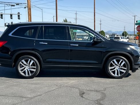 Used 2016 Honda Pilot Elite image 3