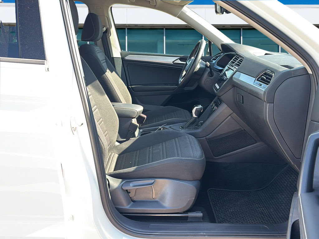 Certified 2024 Volkswagen Tiguan S FWD image 16