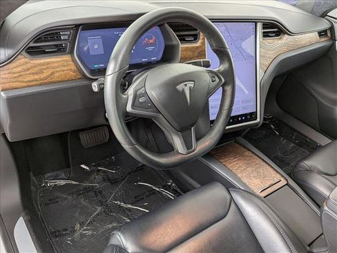 Used 2018 Tesla Model S 75D AWD/4WD image 4
