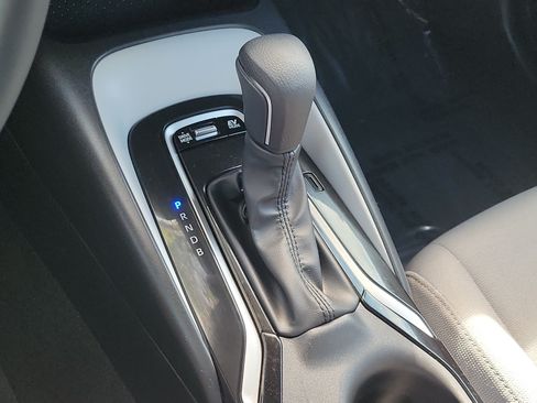 Used 2025 Toyota Corolla SE FWD image 24
