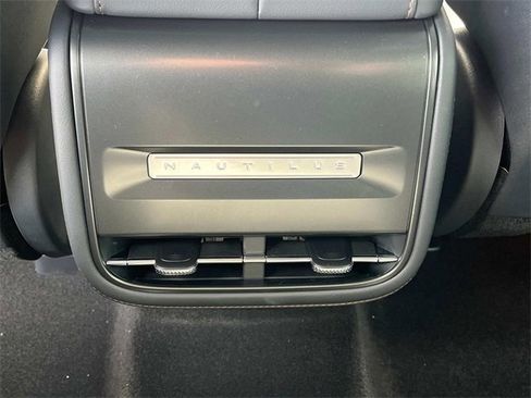 New 2025 Lincoln Nautilus Premier w/ Jet Appearance Package image 18
