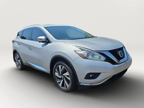 Used 2018 Nissan Murano Platinum w/ Cargo Package FWD image 3