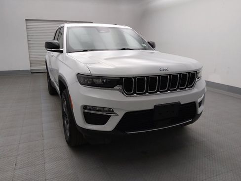 Used 2022 Jeep Grand Cherokee Limited 4xe image 14