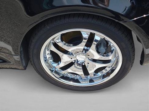 Used 2005 Lexus SC 430 Convertible RWD image 9