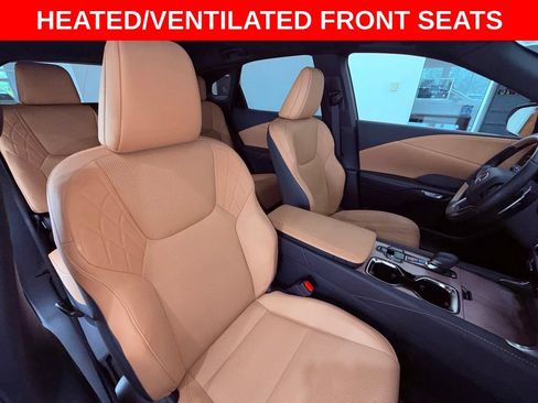Certified 2025 Lexus RX 350 Premium w/ Accessory Package FWD image 15