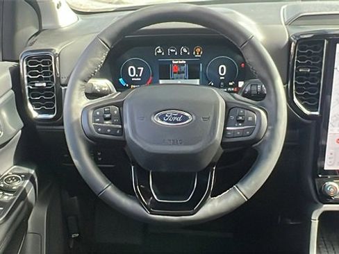 New 2025 Ford Ranger Lariat w/ FX4 Off-Road Package image 23