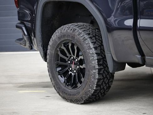 Used 2023 GMC Sierra 1500 AT4X image 6