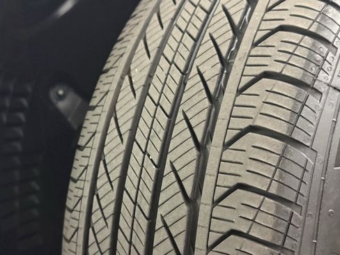 Used 2025 Mercedes-Benz GLA 250 image 41