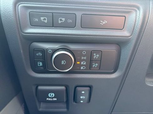 Certified 2024 Ford F150 Lariat AWD/4WD image 17