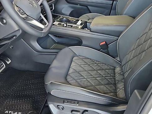 New 2026 Volkswagen Atlas SEL Premium R-Line AWD/4WD image 30
