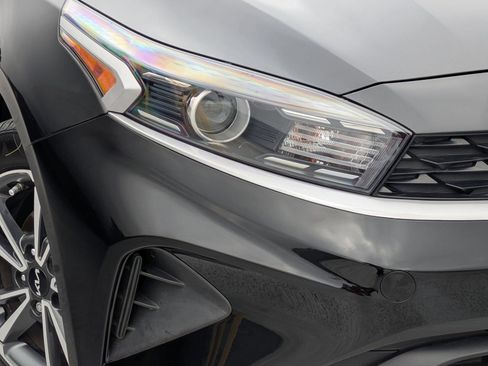 Used 2023 Kia Forte LXS w/ LXS Technology Package FWD image 24