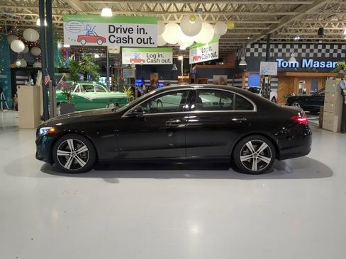 Used 2023 Mercedes-Benz C 300 4MATIC Sedan image 11
